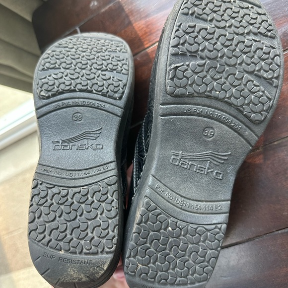 Dansko XP 2.0 Black Floral Tooled size EU 39 (US 8.5-9) - Picture 4 of 4